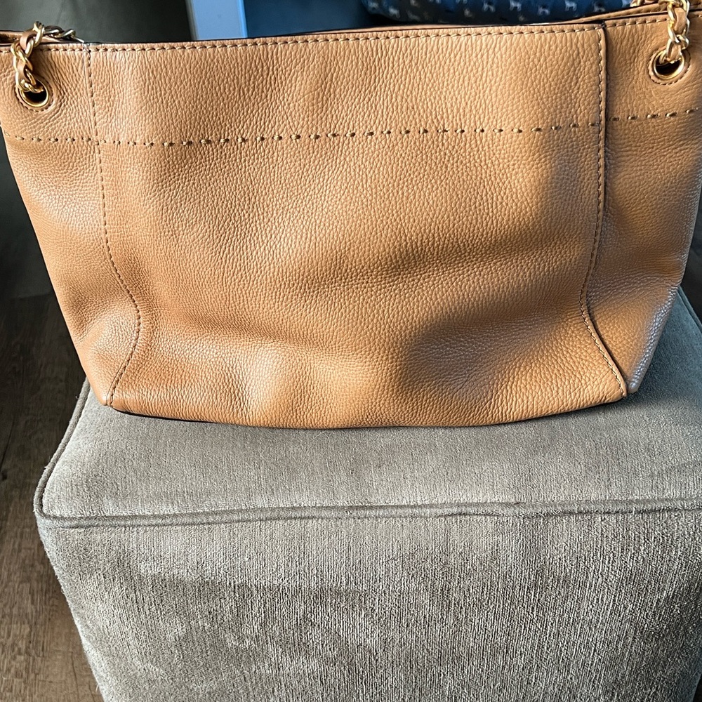 Tory Burch McGraw Chain Slouchy Leather Tote Bag - Picture 3 of 13